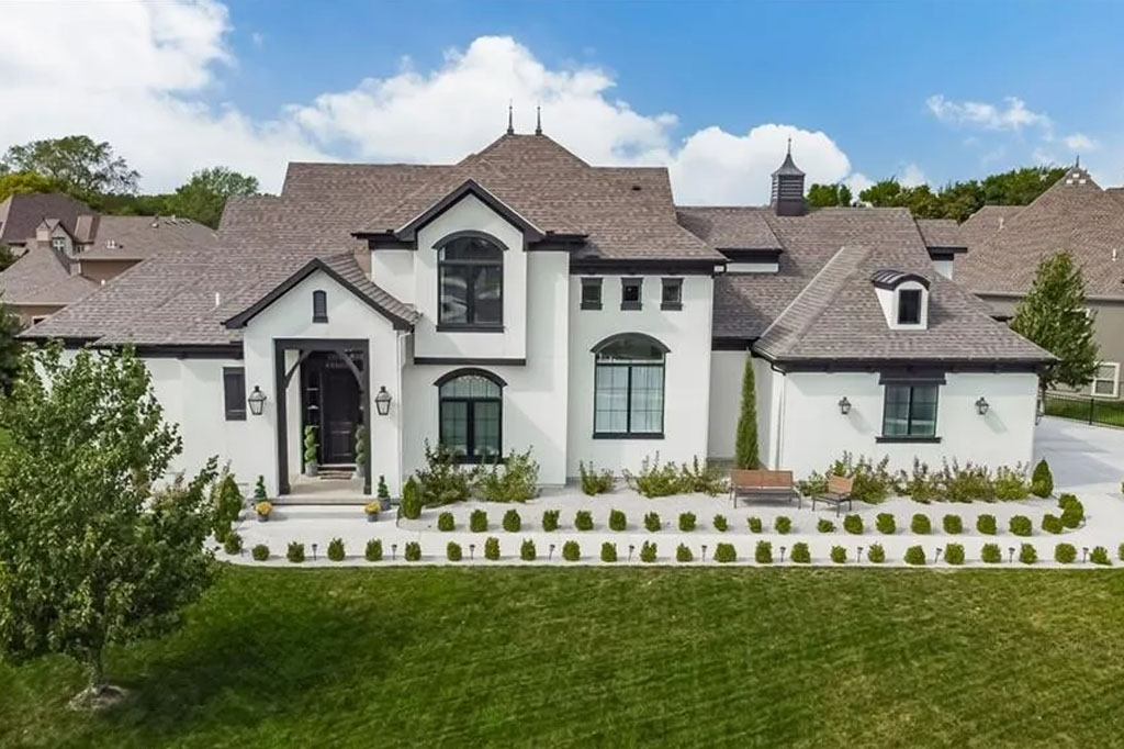 15520 Stearns Street image